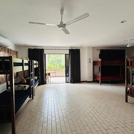 1888 Beach Resort دوماغيتي المظهر الخارجي الصورة